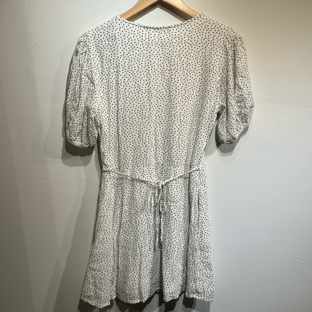 Abercrombie & Fitch Puff Sleeve Mini Dress - Picture 4 of 10
